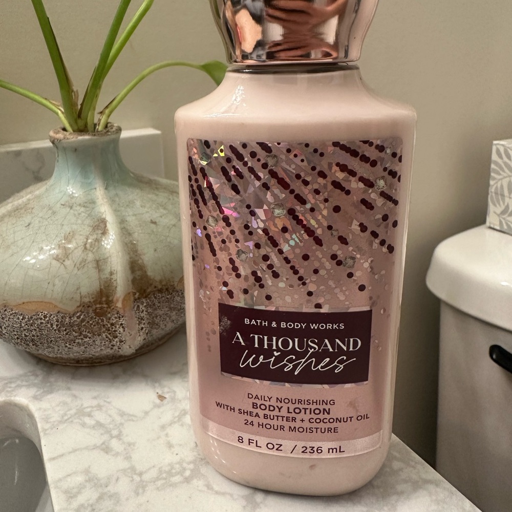 Bath & Body Works A Thousand Wishes lotion